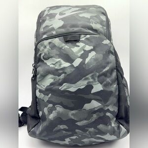 Nike Brasilia 9.0 Training Backpack XL Green Camo (Pristine Condition)